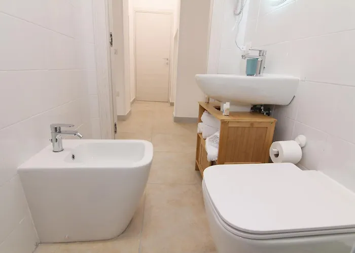 Increasing Garibaldi - Station & Centre 招待所 4*