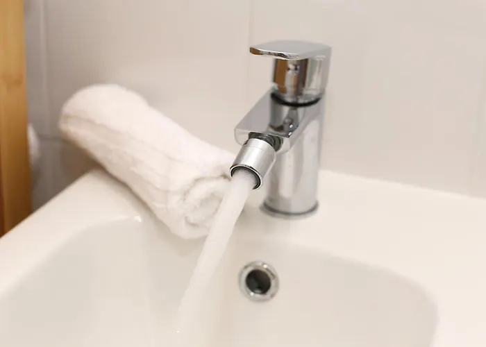 招待所 Increasing Garibaldi - Station & Centre 那不勒斯