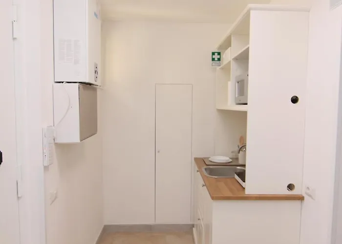 Increasing Garibaldi - Station & Centre 4* 那不勒斯