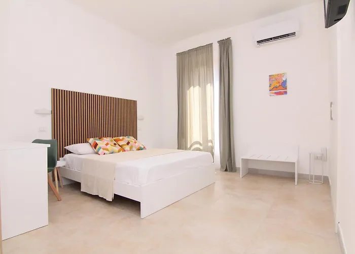 Increasing Garibaldi - Station & Centre 4* 那不勒斯