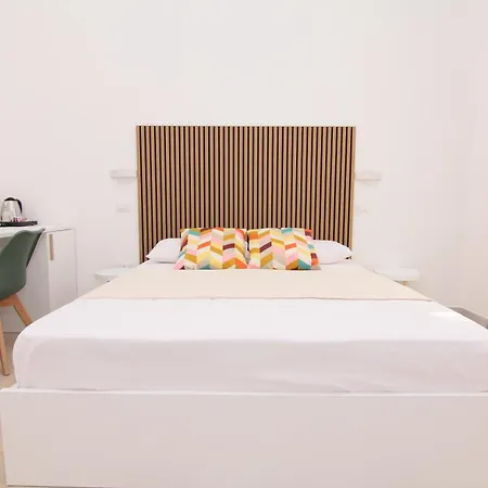 Affittacamere Increasing Garibaldi - Station & Centre Napoli