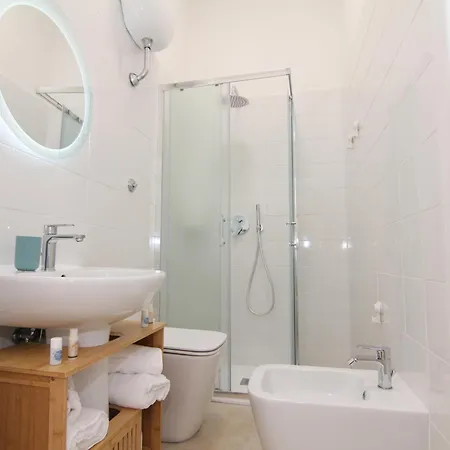 Increasing Garibaldi - Station & Centre Affittacamere