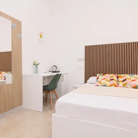 Increasing Garibaldi - Station & Centre Affittacamere Napoli